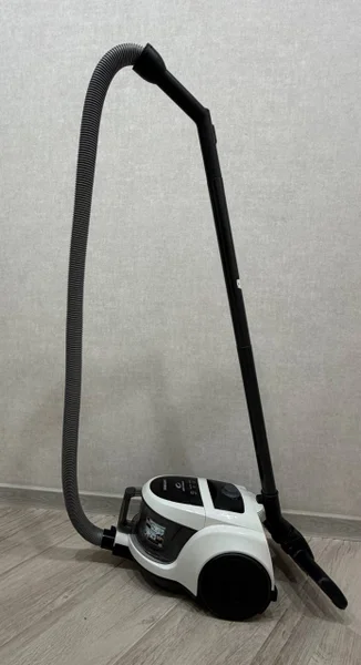 Пылесос Samsung Air Track — tripod, mailbag