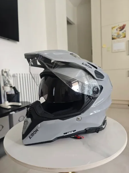 Шлем Airoh Commander 2 Grey M — crash helmet