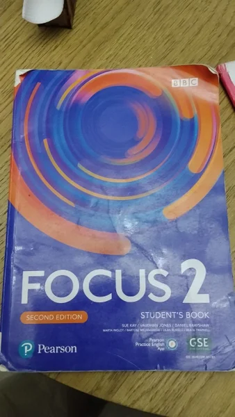 Учебник Focus 2 Second Edition Student's Book — coil