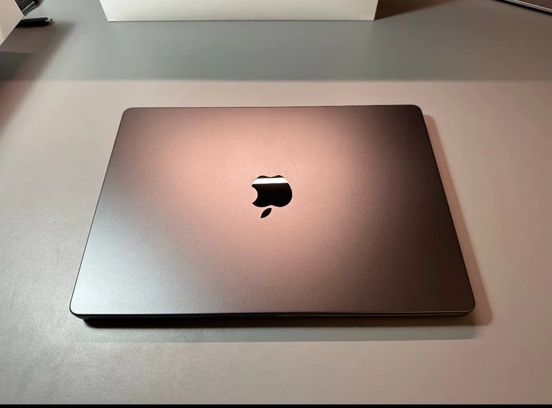 Apple MacBook Pro 14″