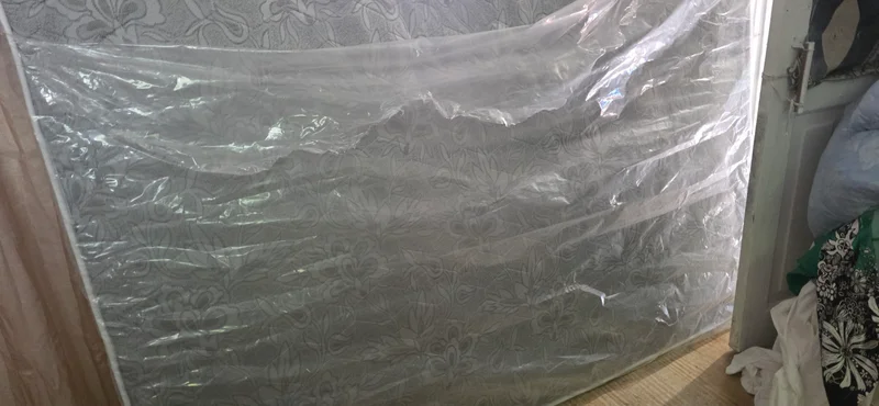 Новый матрас — plastic bag