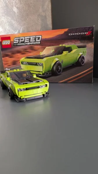 Lego Speed Champions — sports car, tow truck, racer