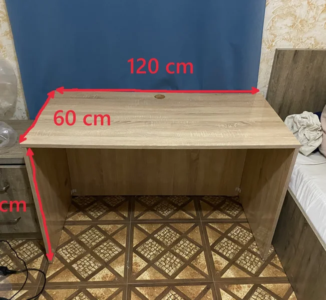 Стол — dining table