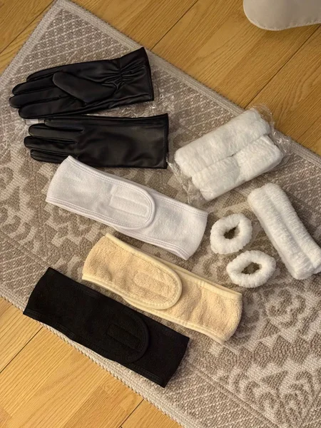Женский комбинезон для спорта — bath towel