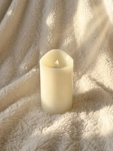 LED свеча из Jysk — candle
