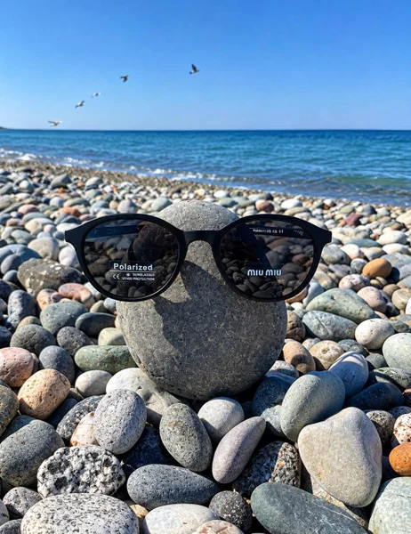Солнцезащитные очки в стиле Miu Miu — sunglass, sunglasses