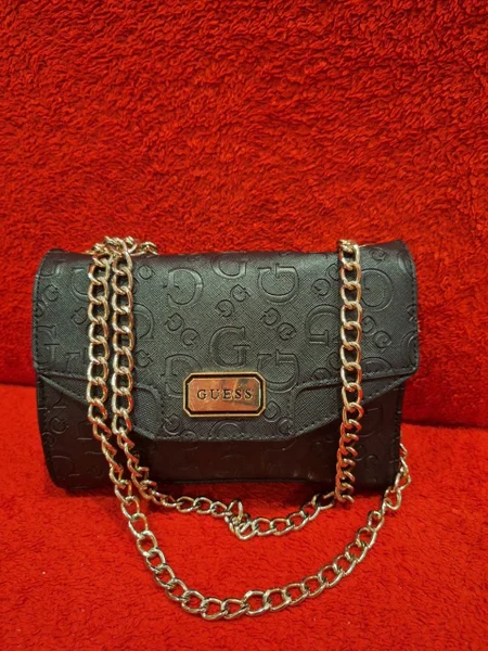 Сумки и кошельки GUESS — purse, mailbag