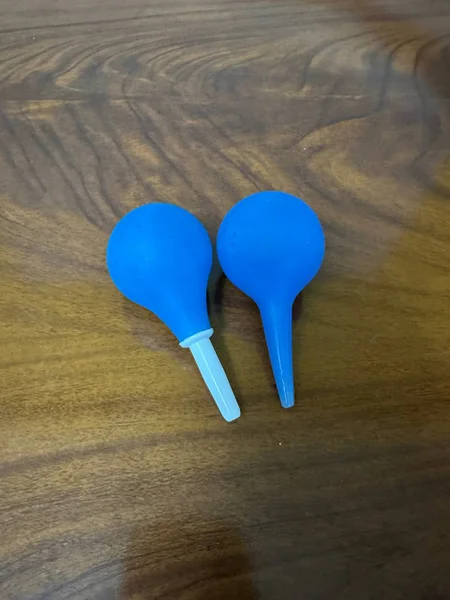 Медицинская спринцовка — maraca