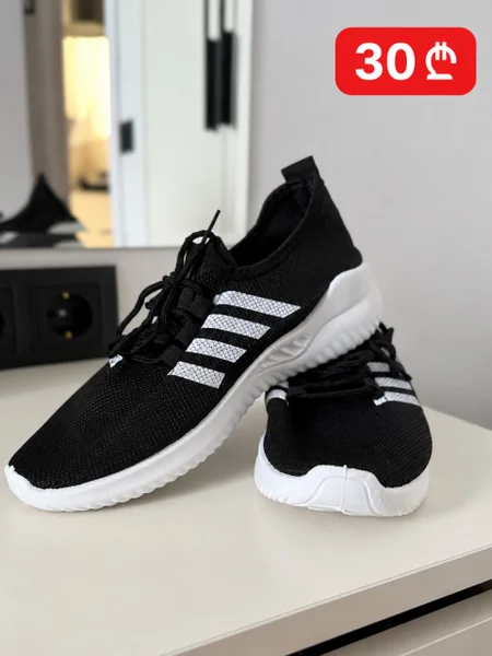 Кроссовки новые размер 37 — running shoe, Loafer