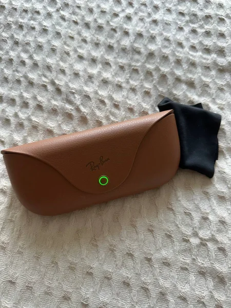 Ray Ban Meta gen 2 — Loafer, mailbag, clog