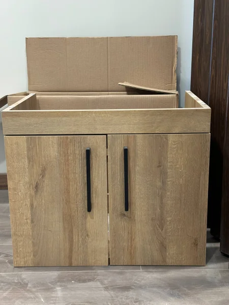 Новый шкаф для ванной — pedestal, tub, ashcan