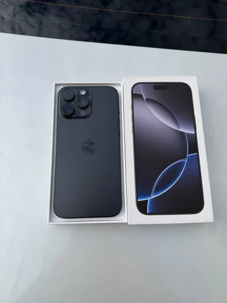iPhone 16 Pro Max 256 ГБ eSIM — iPod