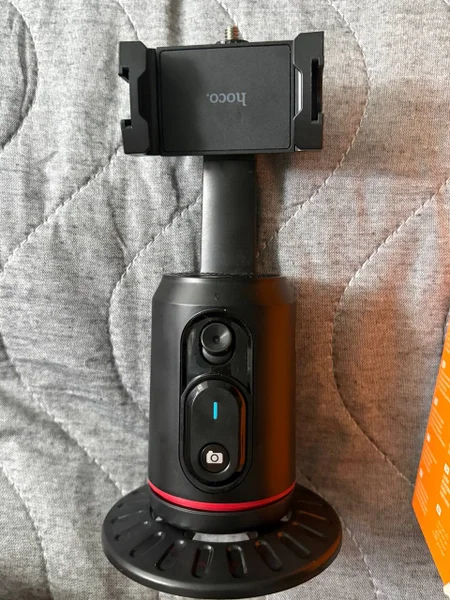 Автоматический держатель для телефона с AI-отслеживанием — loudspeaker, switch