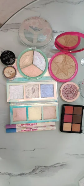 Тени для век Bernovich Sparkle 31 — face powder