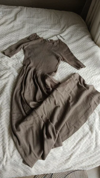 Платье UNIQLO XS — velvet, quilt, fur coat