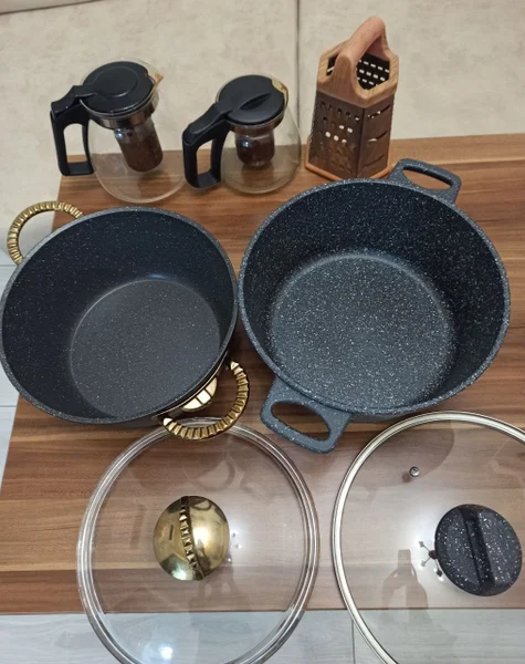 Заварочный чайник стеклянный — loudspeaker, frying pan, tape player