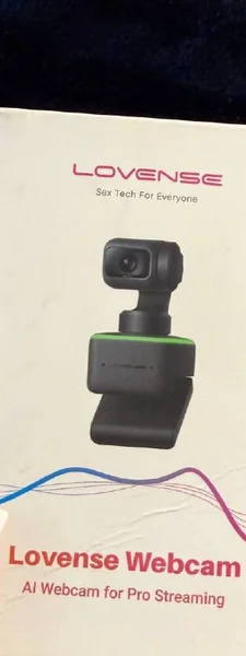 Вебкамера LOVENSE — tripod, joystick