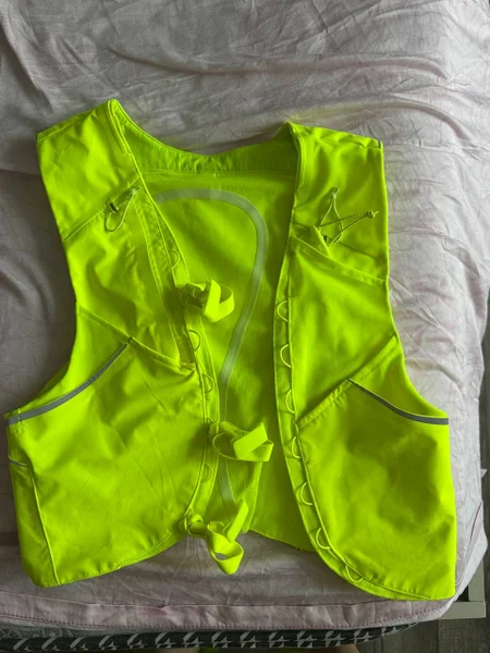 Беговой жилет Lululemon XS — velvet, swimming trunks