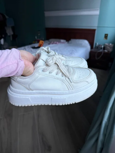 Кеды — bassinet, running shoe