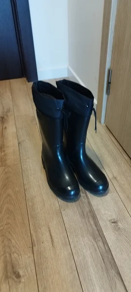 Резиновые сапоги — cowboy boot, clog