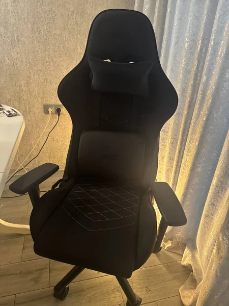 Парикмахерское кресло — seat belt, barber chair, traffic light