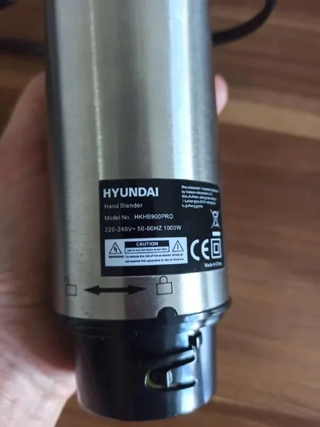 Блендер Hyundai с насадками