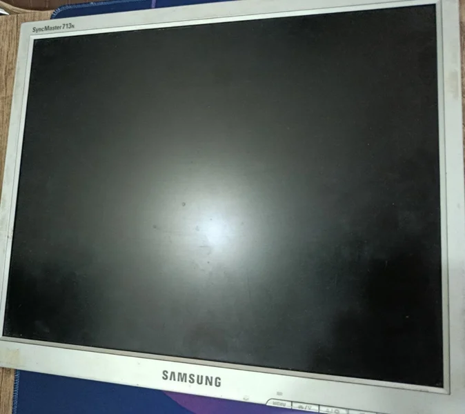Монитор Samsung SyncMaster 713N — monitor, television, screen