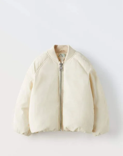 Куртка ZARA весенне-осенняя — bolo tie, lab coat, sweatshirt