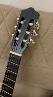 Классическая гитара Grape — acoustic guitar, prison