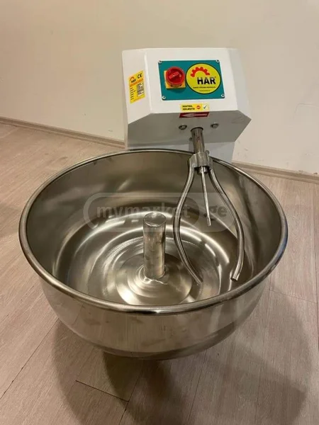 ცომსაზელი Harmanis — mixing bowl, frying pan, strainer