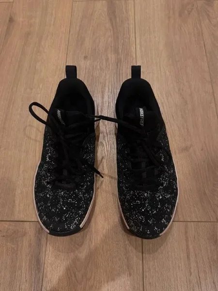 Кроссовки Nike Free Metcon 6 SE