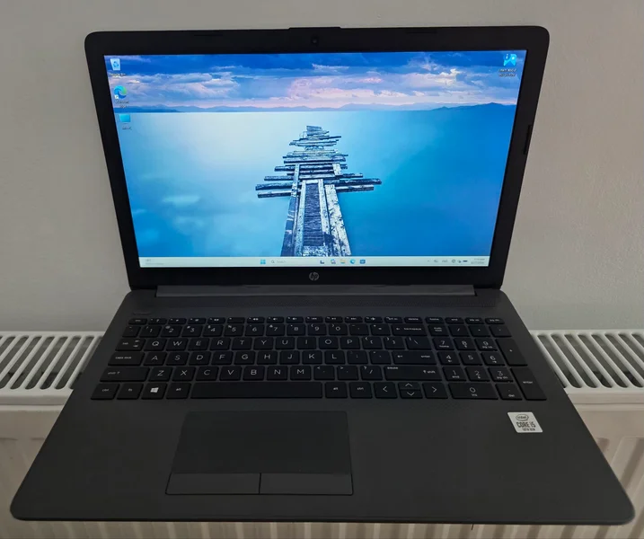 Ноутбук HP 250 G7 — notebook, laptop