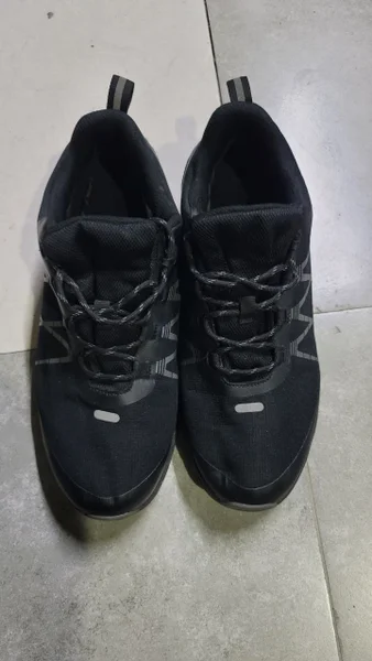 Кроссовки — Loafer, cowboy boot, running shoe