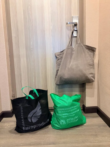 Пакет женской одежды размер S-M, 10 вещей — plastic bag