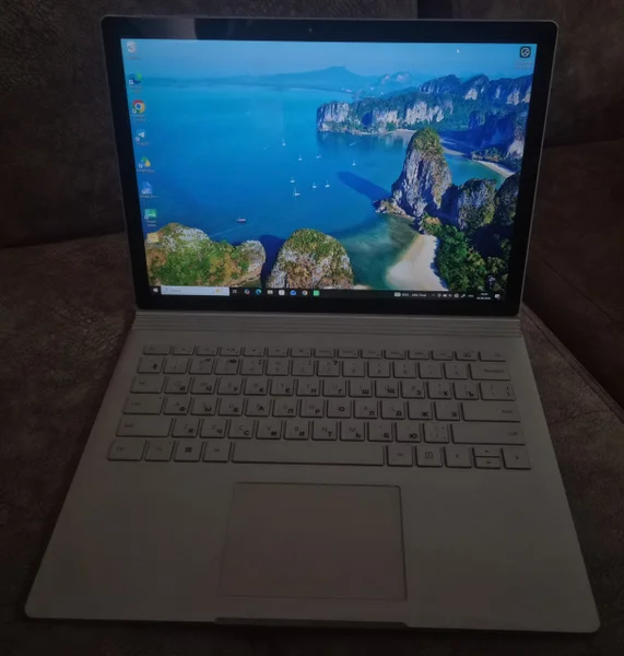 Ноутбук Microsoft Surface Laptop 2 i7 8/256GB — notebook, laptop