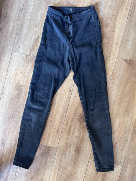 Джинсы — jean