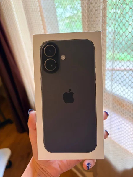 iPhone 17 Black 256GB — iPod