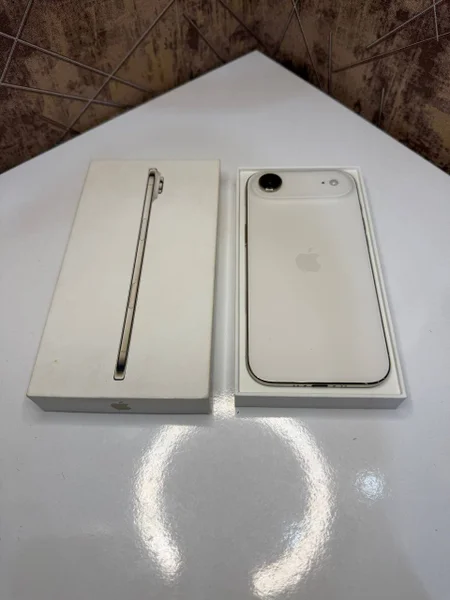 iPhone Air 256 ГБ