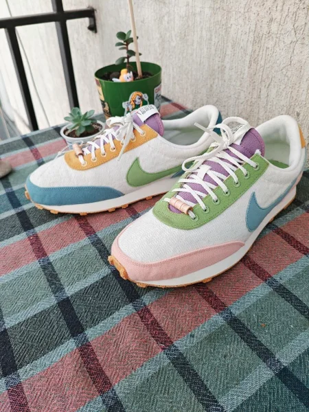 Кроссовки Nike Daybreak SE Sun Club Worn Blue