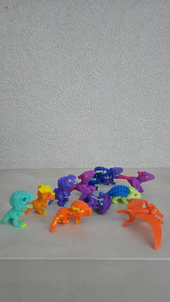 Kinder Joy Jurassic Park — hair slide