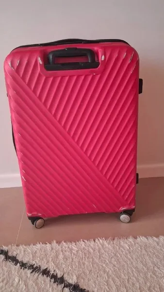 Чемодан American Tourister L — hamper