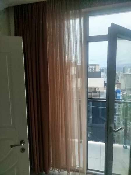 Шторы — sliding door, shower curtain, window shade