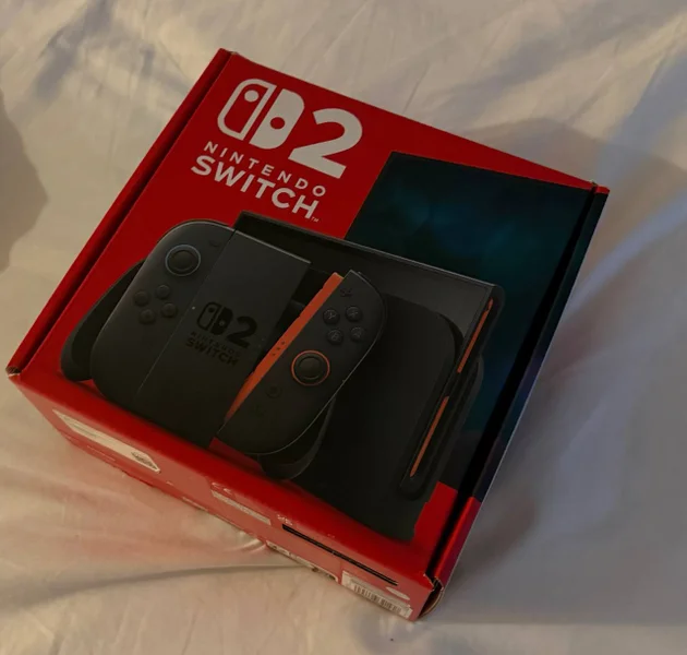 Nintendo Switch — cellular telephone