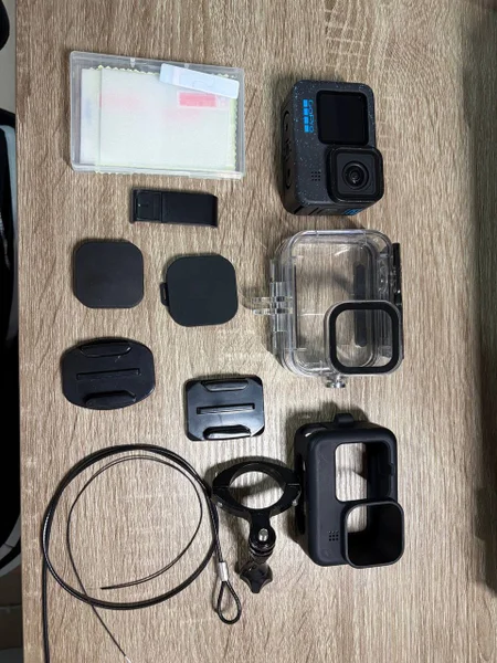 Экшн-камера GoPro HERO 12 Black полный комплект