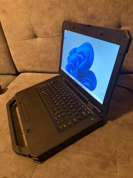 Защищённый ноутбук Dell Latitude 5424 Rugged — notebook, laptop
