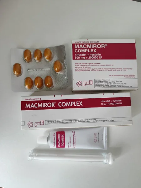 Macmiror Complex для лечения кандидоза — pill bottle, packet, web site