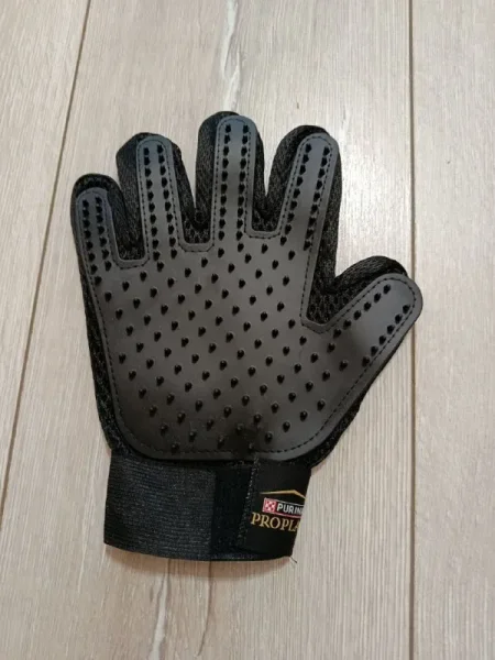 Перчатка для вычесывания котиков/собак — holster, mitten