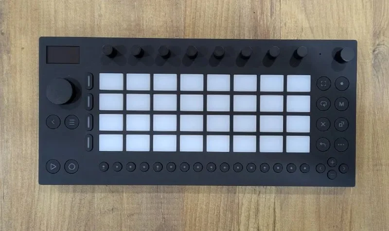 Ableton Move
