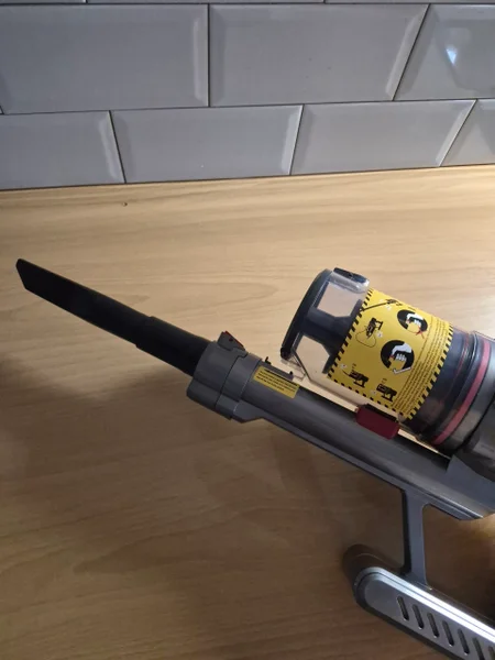 Пылесос — reel, vacuum