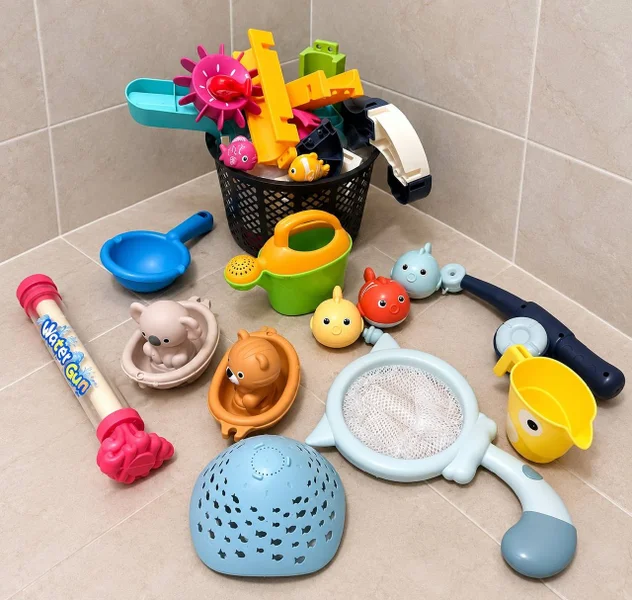Большой набор игрушек для ванны — strainer